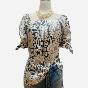 ALLISON TAYLOR-Black and White Floral Blouse